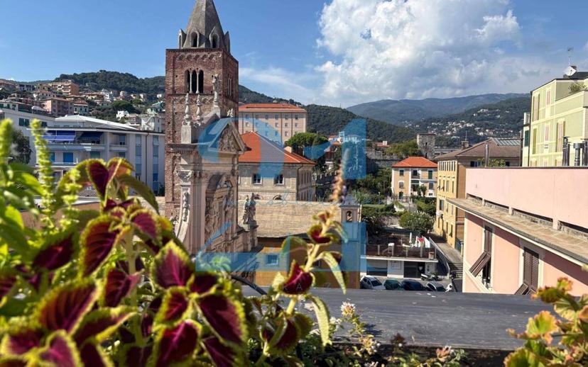 Appartamento piazza Sant'Ambrogio, Centro, Varazze — foto 4 di 27