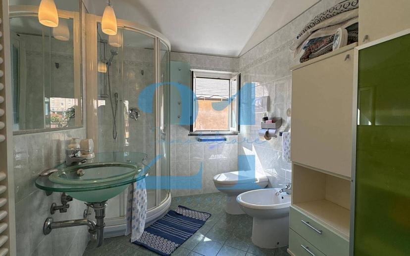 Appartamento piazza Sant'Ambrogio, Centro, Varazze — foto 18 di 27
