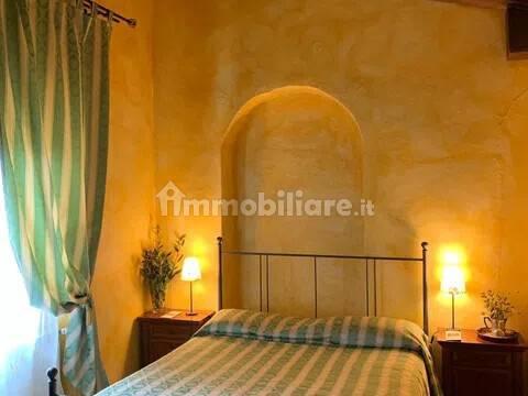 Villa unifamiliare via Montalbano No Number, Carmignano