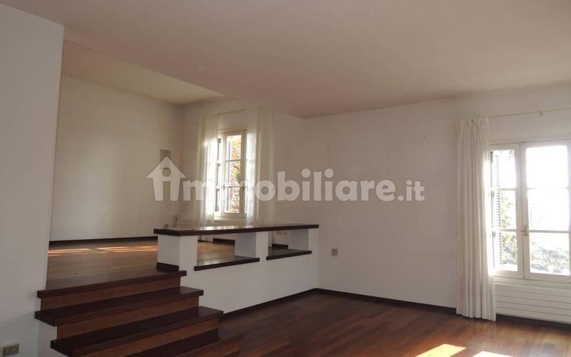 Villa unifamiliare Strada Marie 7, Centro, Bra — foto 3 di 46