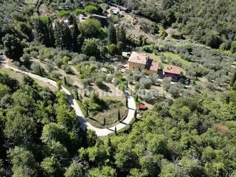 Villa unifamiliare via Montalbano No Number, Carmignano — foto 3 di 28