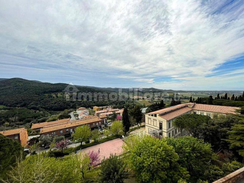Trilocale via Cavour, Centro, Castagneto Carducci — foto 3 di 4