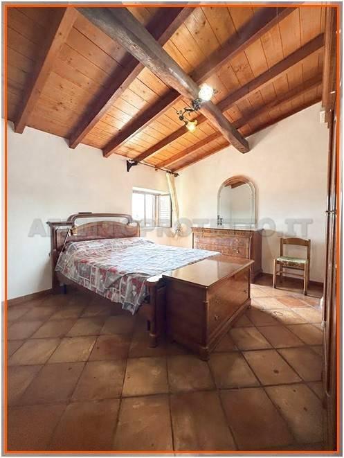 Trilocale via Tre Ponti, Maranola Trivio, Formia — foto 19 di 20