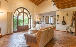 Villa unifamiliare via per Barza, 24, Barzola, Angera