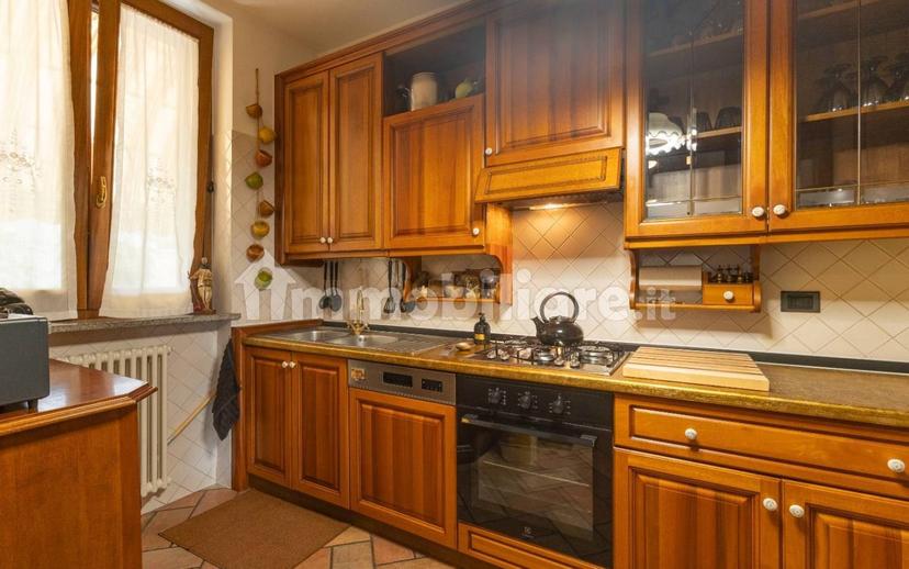 Villa unifamiliare via per Barza, 24, Barzola, Angera — foto 28 di 36