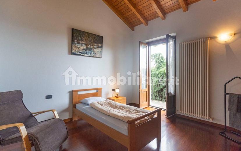 Villa unifamiliare via per Barza, 24, Barzola, Angera — foto 11 di 36