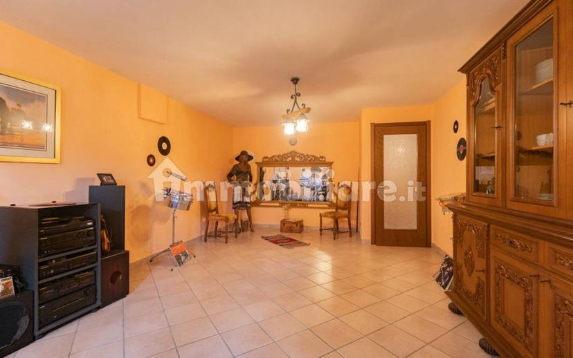 Villa unifamiliare via per Barza, 24, Barzola, Angera — foto 12 di 36