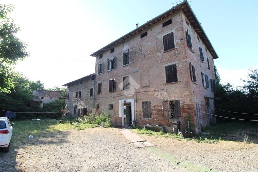 Rustico via A. Frank 118, Masone - Gavasseto, Reggio Emilia