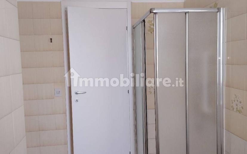 Trilocale piazza Antonio Gramsci 12, Centro, Valenza — foto 11 di 17