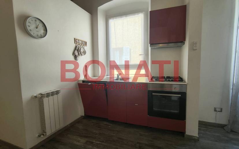 Trilocale ottimo stato, quarto piano, Centro Storico, La Spezia — foto 7 di 12