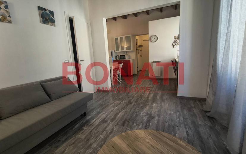 Trilocale ottimo stato, quarto piano, Centro Storico, La Spezia — foto 11 di 12