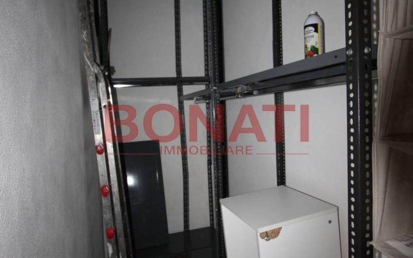 Trilocale ottimo stato, quarto piano, Centro Storico, La Spezia — foto 3 di 12