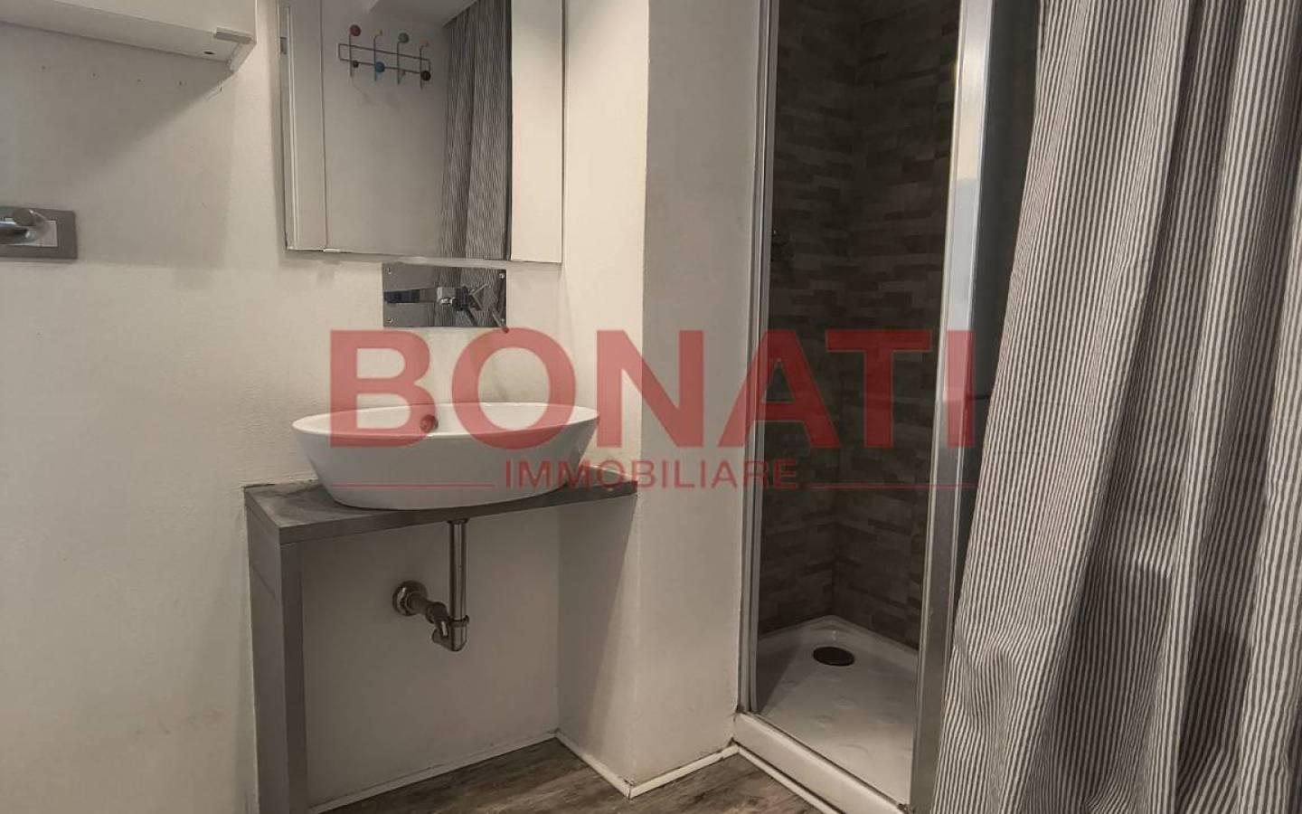 Trilocale ottimo stato, quarto piano, Centro Storico, La Spezia