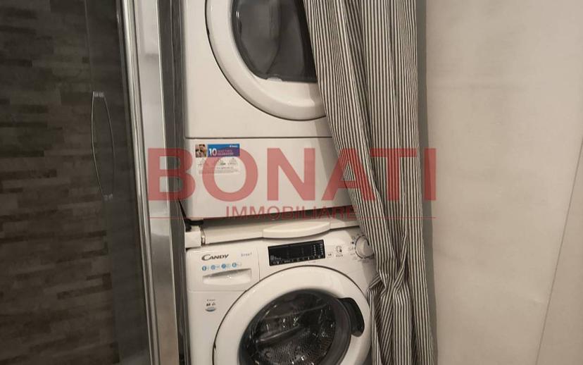 Trilocale ottimo stato, quarto piano, Centro Storico, La Spezia — foto 4 di 12