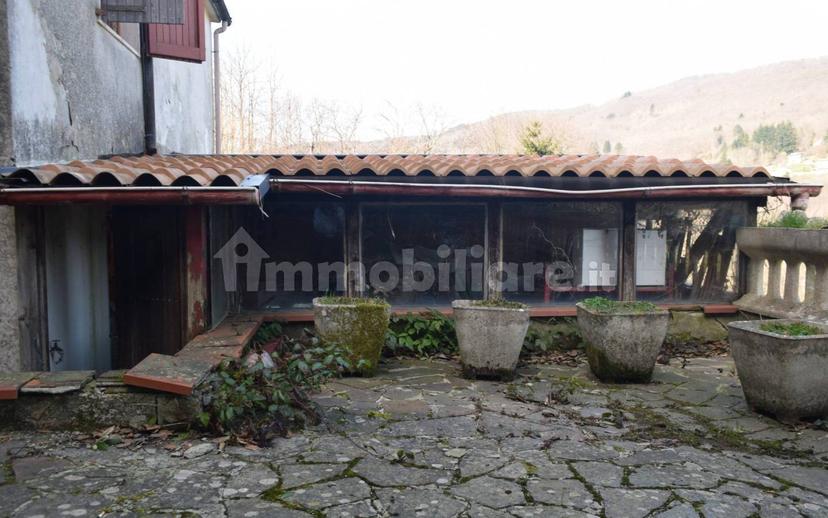 Terratetto unifamiliare via Storaia Nuova, Vernio — foto 21 di 54