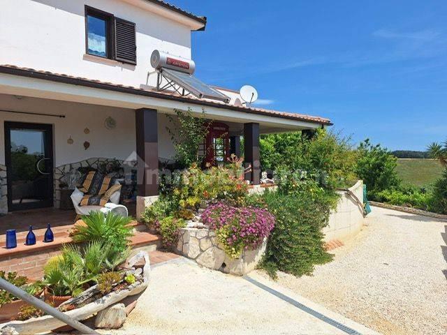 Villa unifamiliare Contrada Piano Crocetta 26, Petacciato — foto 10 di 20