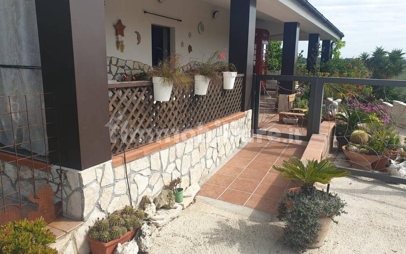 Villa unifamiliare Contrada Piano Crocetta 26, Petacciato — foto 11 di 20