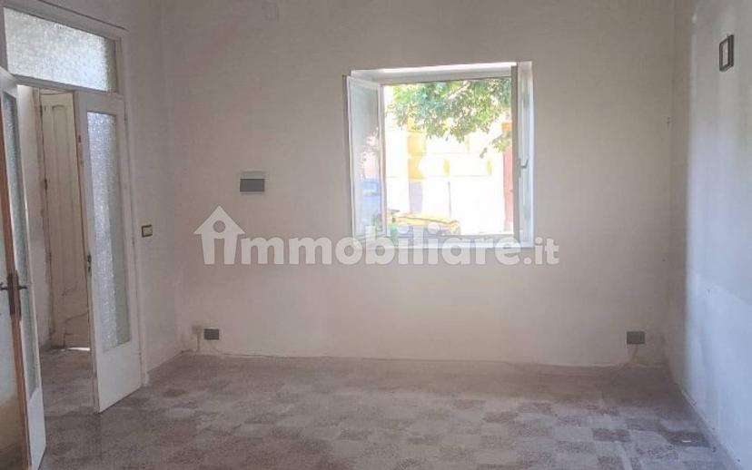 Terratetto unifamiliare piazza Guglielmo Marconi 27, Centro, Limbadi — foto 5 di 18