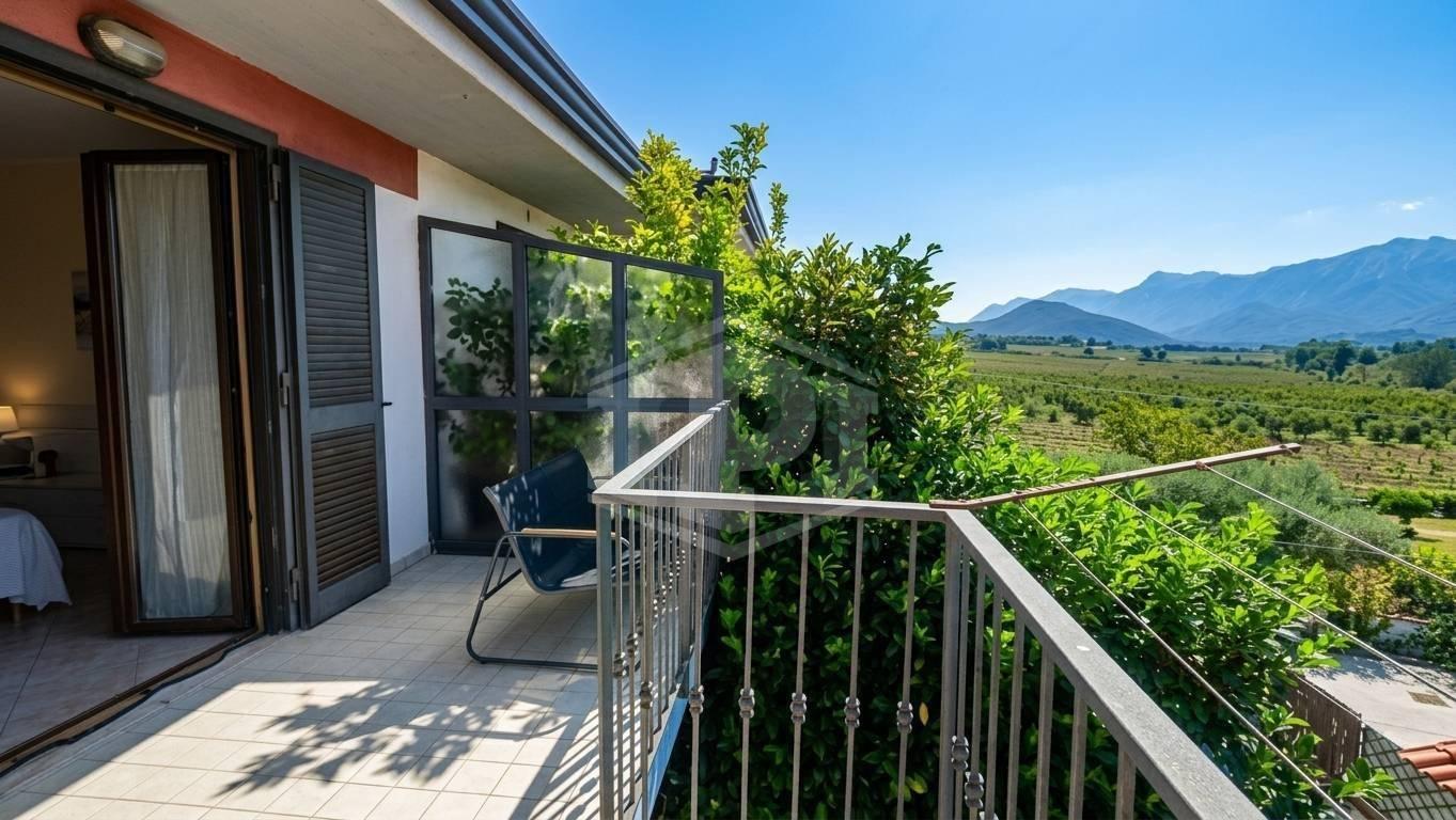 Villa a schiera via Casilina snc, Teano