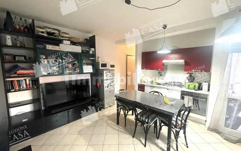 Bilocale buono stato, primo piano, Centro, San Pietro in Casale — foto 3 di 11