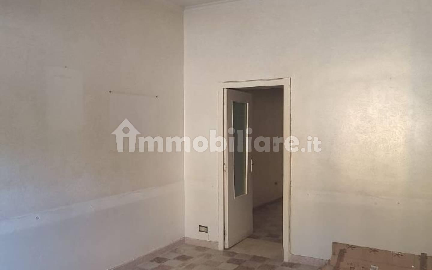 Terratetto unifamiliare piazza Guglielmo Marconi 27, Centro, Limbadi