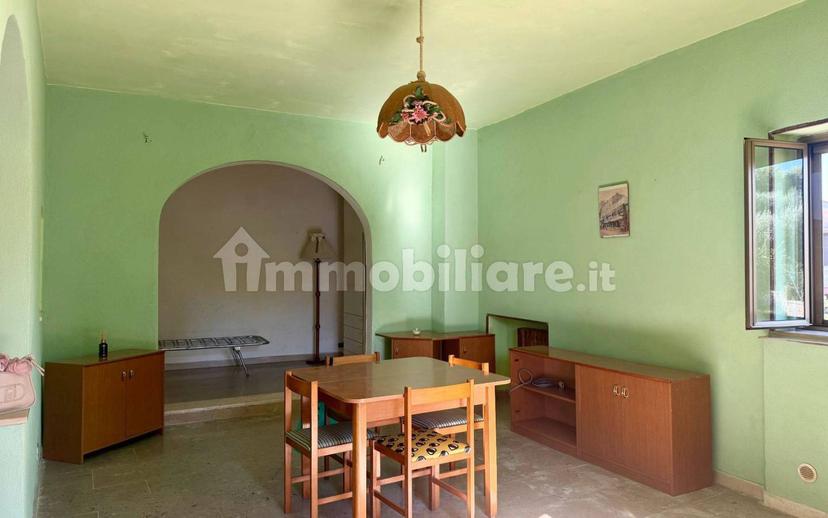 Bilocale via Roma 79, Centro, Caprarola — foto 2 di 10