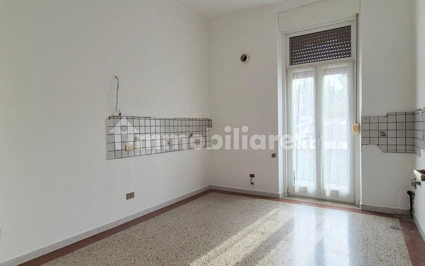 Quadrilocale via Giosuè Carducci, Centro, Bolzano — foto 4 di 9