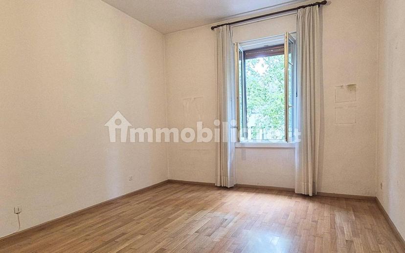 Quadrilocale via Giosuè Carducci, Centro, Bolzano — foto 5 di 9