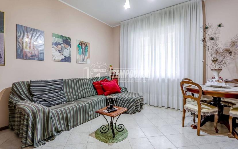 Quadrilocale via Antonio Locatelli 17, Centro, Somma Lombardo — foto 6 di 21