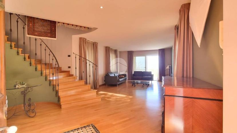 Villa unifamiliare Str. Zanni 56, Colle del Telegrafo - Colle Scorrano, Pescara — foto 2 di 42