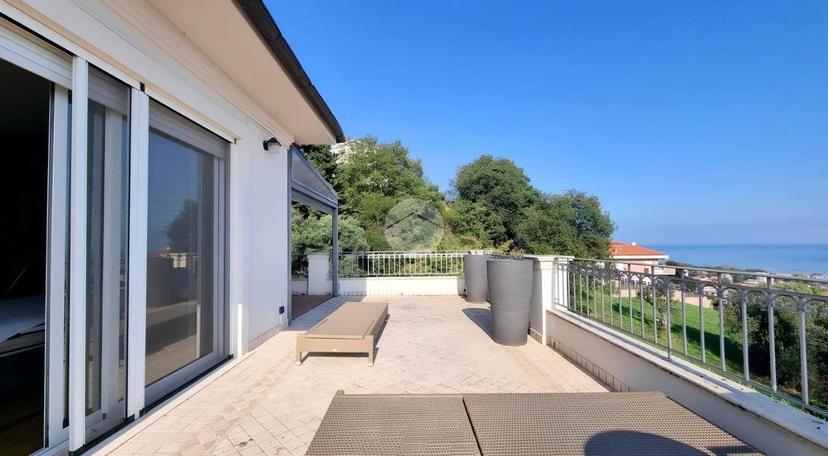 Villa unifamiliare Str. Zanni 56, Colle del Telegrafo - Colle Scorrano, Pescara — foto 35 di 42