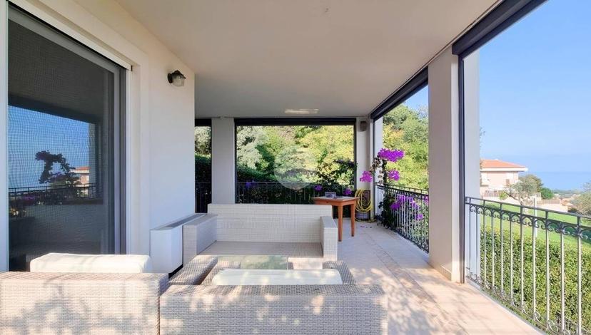 Villa unifamiliare Str. Zanni 56, Colle del Telegrafo - Colle Scorrano, Pescara — foto 8 di 42