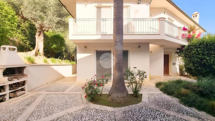 Villa unifamiliare Str. Zanni 56, Colle del Telegrafo - Colle Scorrano, Pescara — foto 26 di 42