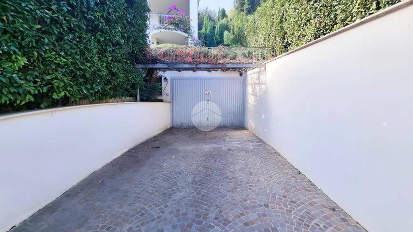 Villa unifamiliare Str. Zanni 56, Colle del Telegrafo - Colle Scorrano, Pescara — foto 10 di 42