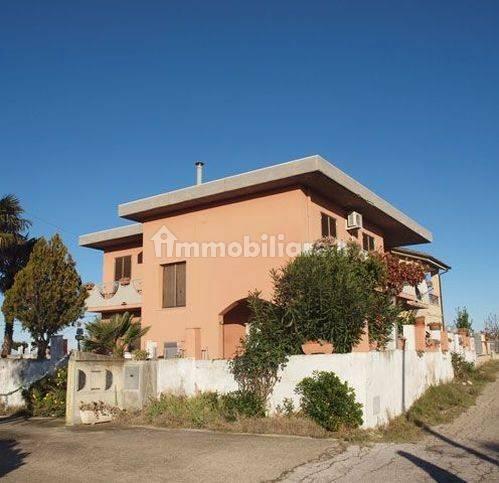 Villa unifamiliare via Bertolone 7, Atri — foto 16 di 20