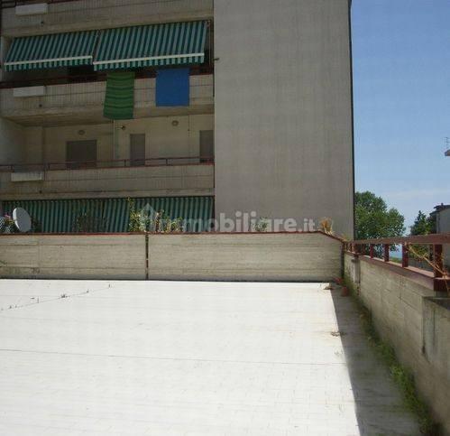 Quadrilocale via Cesare De Titta 2, Centro, Atri — foto 10 di 15