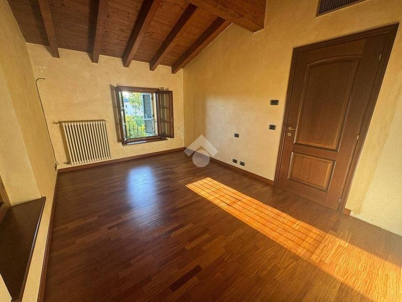 Villa unifamiliare via Circonvallazione, Centro, Monticelli d'Ongina — foto 8 di 36