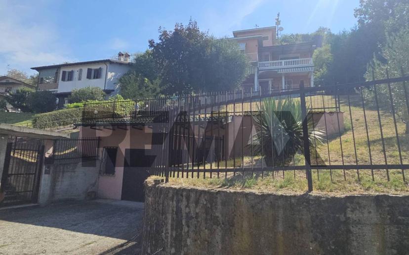 Villa unifamiliare, buono stato, 300 m², Centro, Broni — foto 55 di 58