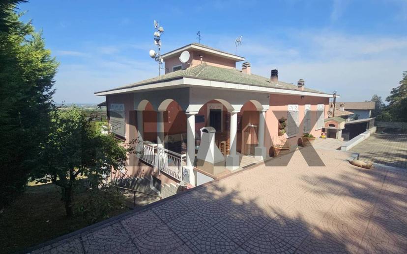 Villa unifamiliare, buono stato, 300 m², Centro, Broni — foto 54 di 58