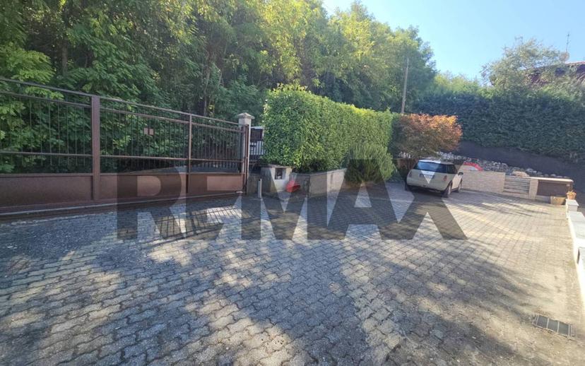 Villa unifamiliare, buono stato, 300 m², Centro, Broni — foto 48 di 58