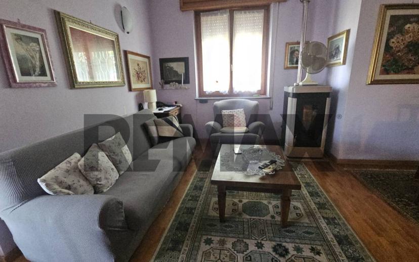 Villa unifamiliare, buono stato, 300 m², Centro, Broni — foto 15 di 58