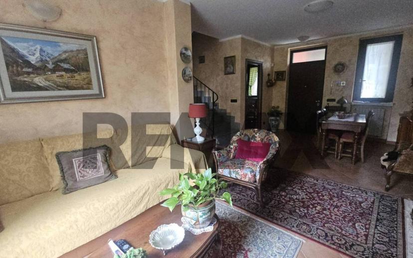 Villa bifamiliare, ottimo stato, 170 m², Parasacco, Zerbolò — foto 17 di 42