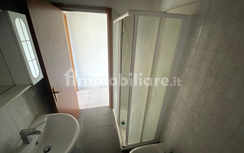 Bilocale viale Libertà 37, Via Lecco - Via Bergamo, Monza — foto 24 di 34