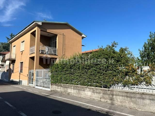 Trilocale via Vesuvio, Cesano Maderno — foto 9 di 37