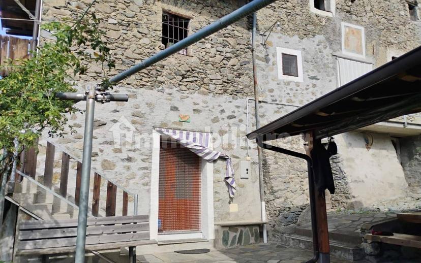 Terratetto unifamiliare via San Giovanni, Traona — foto 23 di 24