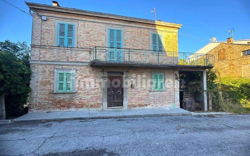 Terratetto unifamiliare via Giotto, Porto San Giorgio — foto 18 di 25
