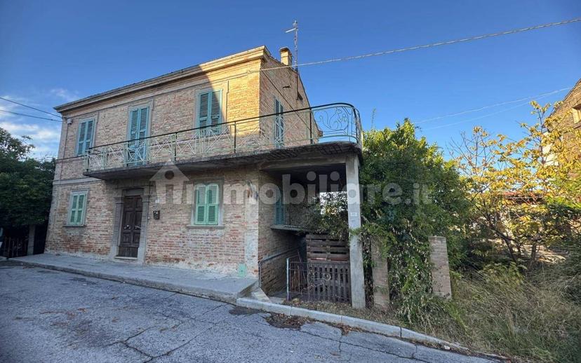 Terratetto unifamiliare via Giotto, Porto San Giorgio — foto 2 di 25