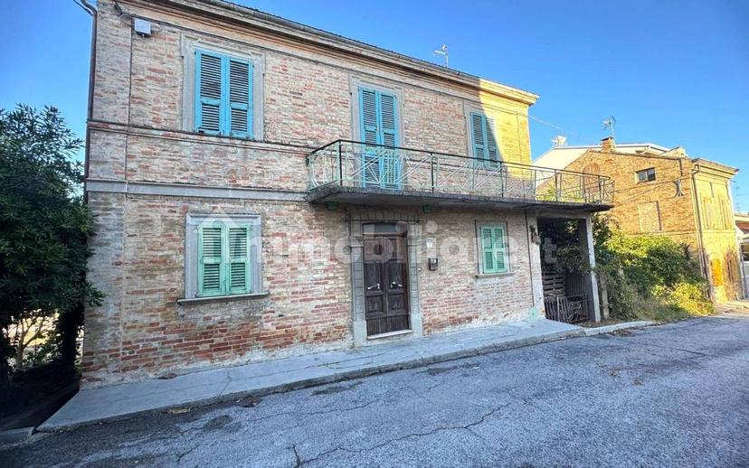 Terratetto unifamiliare via Giotto, Porto San Giorgio — foto 22 di 25