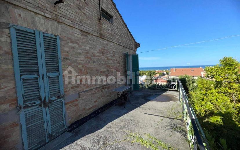 Terratetto unifamiliare via Giotto, Porto San Giorgio — foto 17 di 25