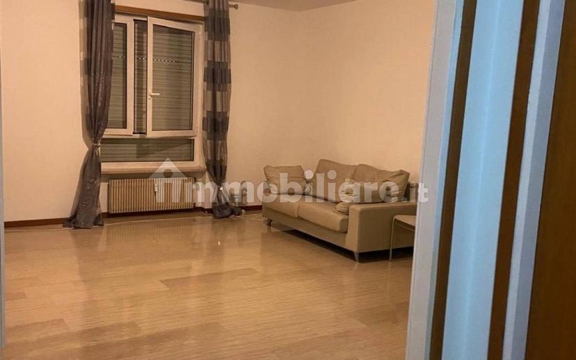 Quadrilocale piazzale Osoppo, Diaz, Udine — foto 2 di 3